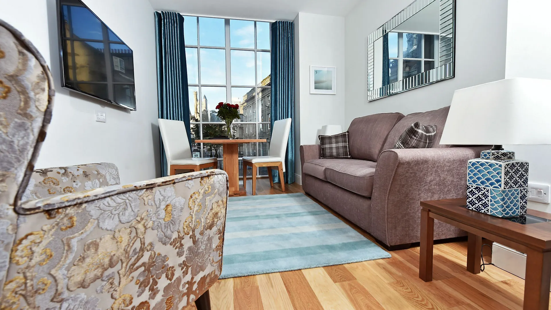 Appartamento Royal Athenaeum Suites Aberdeen