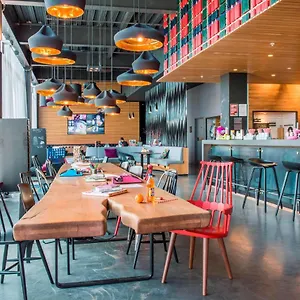 4* Hotel Moxy Aberdeen Airport